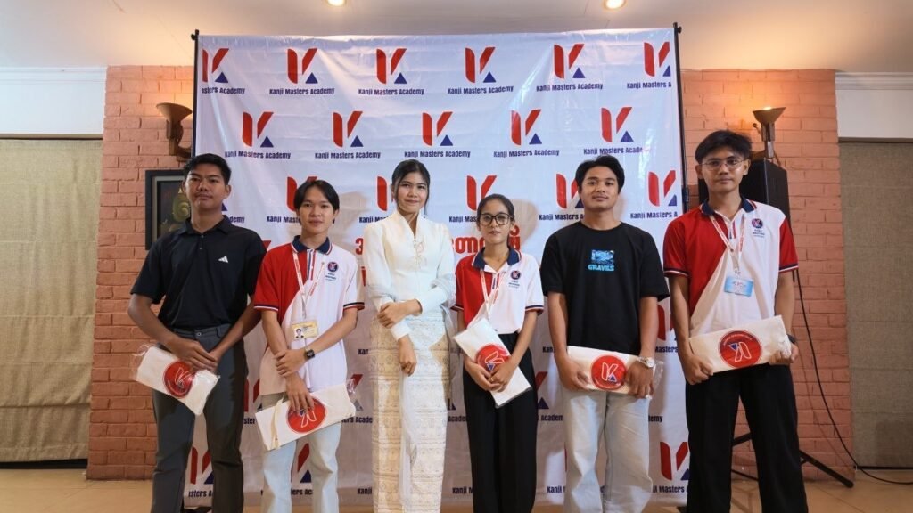 KMA students at a volunteer activity with the founder
