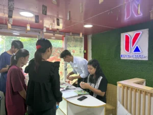 KMA student consultation and reception at Branch 3